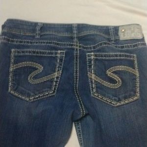 Silver Suki Capris W33